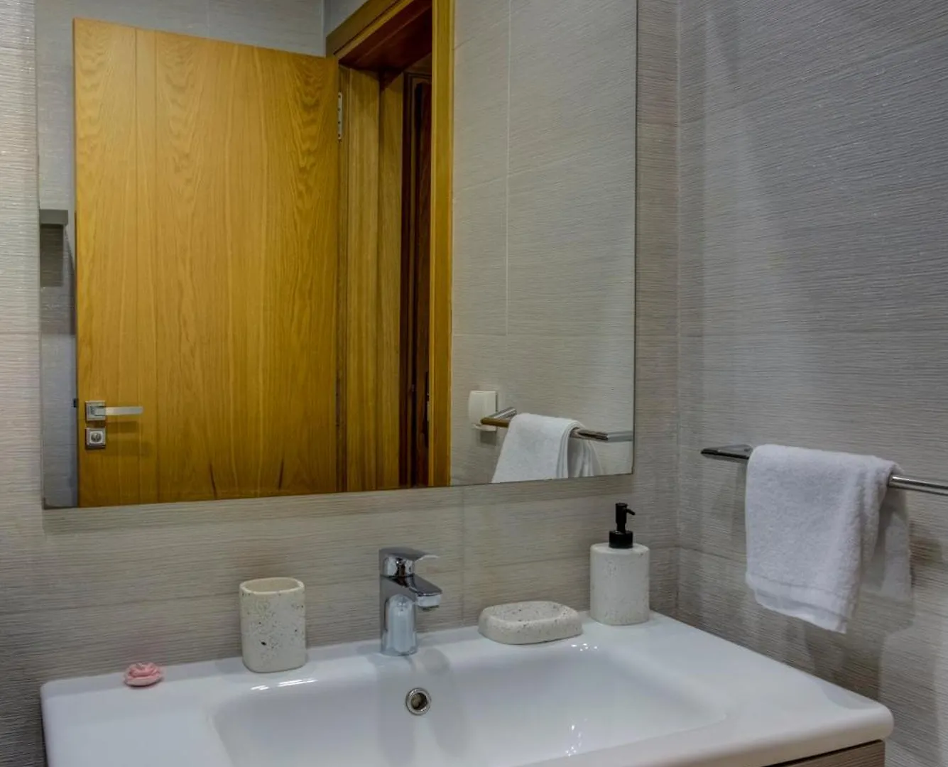 Appartement Moderne Et Bien Situe A Agadir