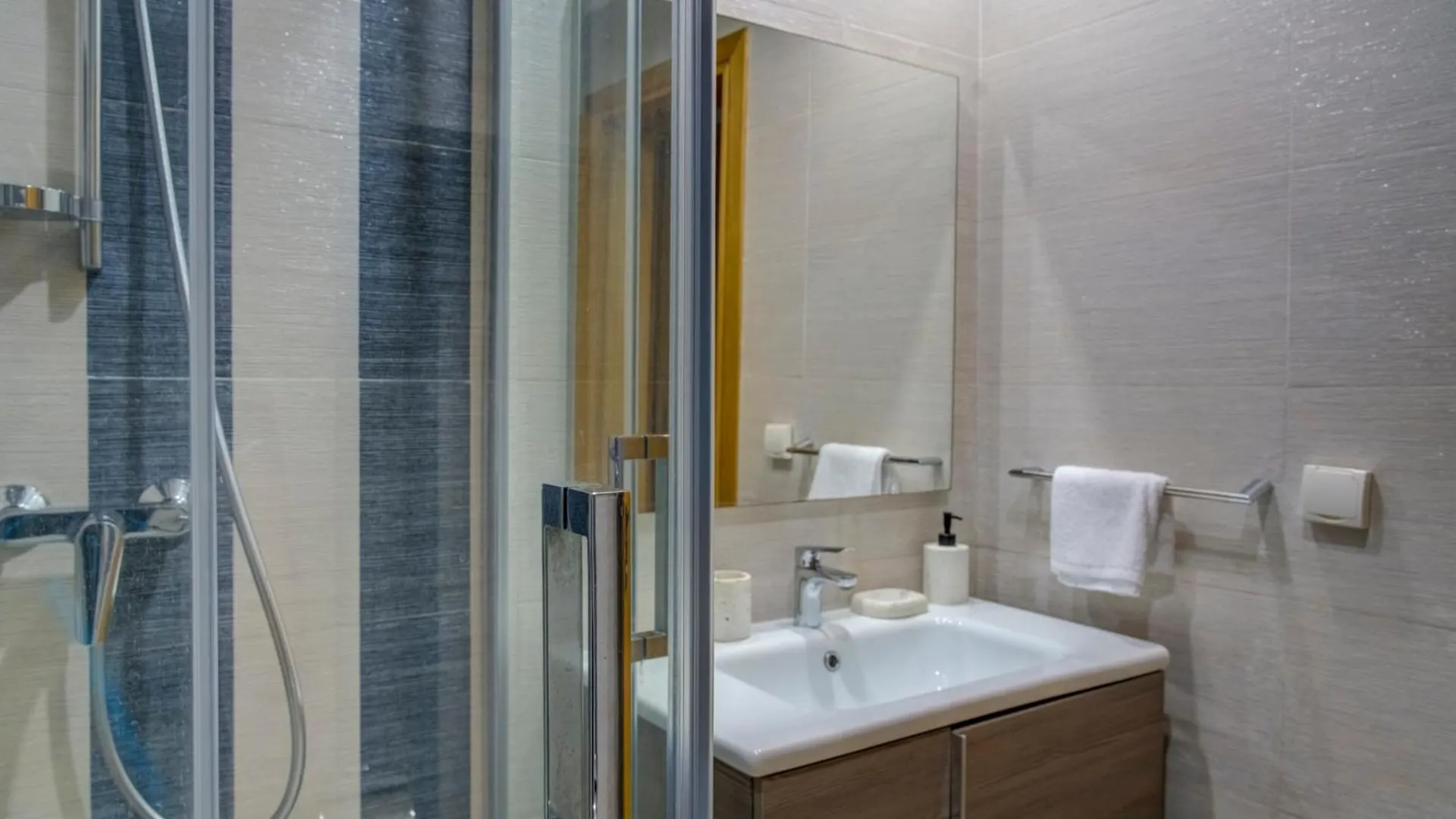 Appartement Moderne Et Bien Situe A Agadir Daire