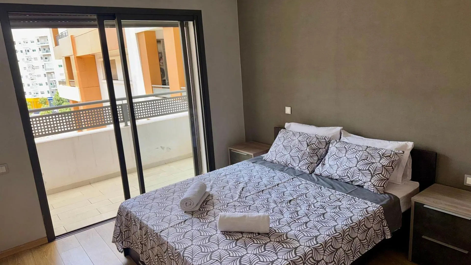 Appartement Moderne Et Bien Situe A Agadir Fas
